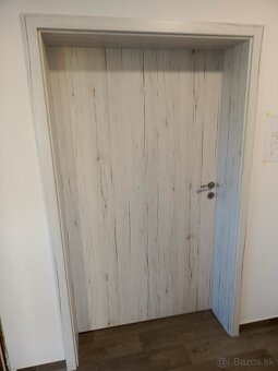 Interiérové dvere, parkety - 4