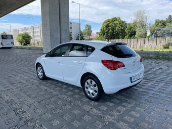 Opel Astra J - 4