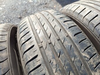Letné pneumatiky 215/60 R16 Nexen - 4