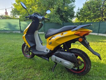 Honda x8r-s - 4