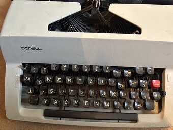 Pisaci stroj Consul model 2226 - 4