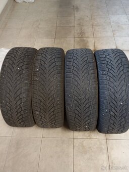 Zimné pneu 215/60/17 + originál Toyota disky - 4