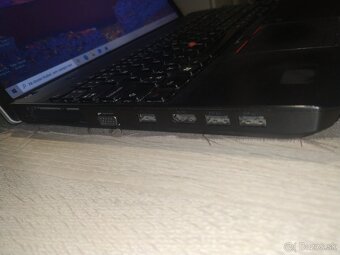 Lenovo. Intel. 15,6"LED. 500GB. Dualboot. - 4