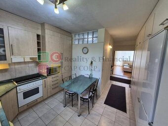 Predaj 3 izbový byt, Nitra-centrum,115 m2,garáž, záhradka - 4