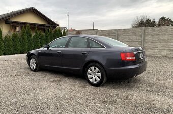 AUDI A6 2.4 V6 - 4