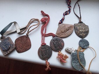 Turistické prívesky.Stitky. - 4