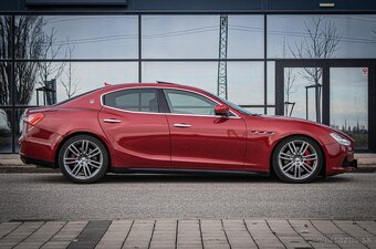 Maserati Ghibli S Q4, 302kW - 4
