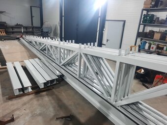 Bočnice vlečka príves vlek - 4