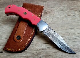 růžový Damaškový nôž CLASSIC 16,5cm, ručně vyroben + pouzdro - 4