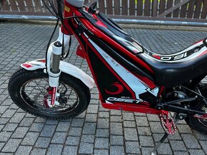 Predám detský motocykel Oset 16 Racing - 4