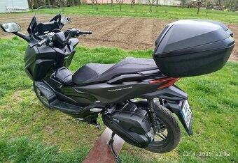 Honda Forza 125 - 4