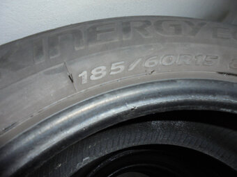 Hankook Kinergy Eco K425 185/60 R15 84H č.32L+z - 4