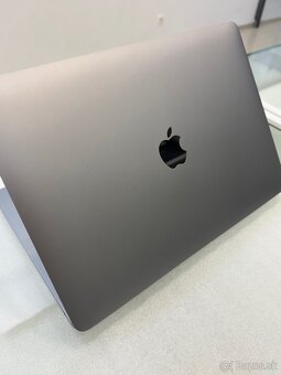 ZÁRUKA | MacBook Air 2020 - 4