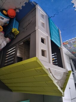 Domček Jolie Smoby modro-šedý s 3 oknami a 2 žalúziami s UV - 4