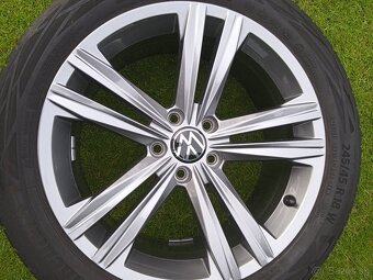 5x112 r18 orig.Vw Passat,Arteon SEBRING - 4