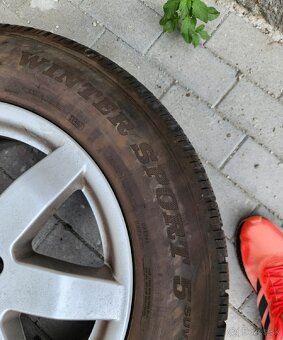 5x 112 R17 235 65 R17 - 4