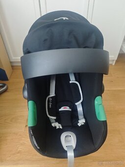 Autosedačka Cybex Aton B2 i-Size so základňou - 4