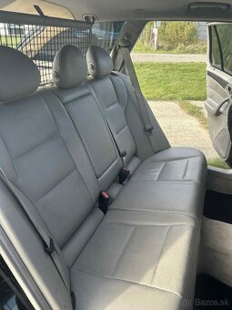 Mercedes Benz C220 - 4