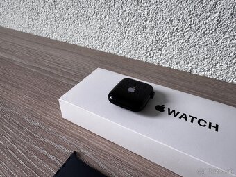 Apple Watch SE GPS + Cellular 44mm - 4