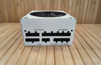 Predám Corsair RMx Series RM850x 850W CP-9020188-EU - 4