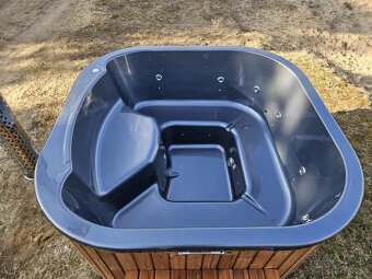 KVADRÁTOVÁ KÚPACIA KAĎA PREMIUM - POZÁRUČNÝ SERVIS - 4