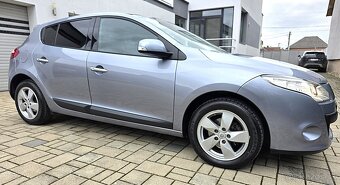 Renault Mégane 1.6 16V Dynamique - 4