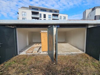 Predam dvoj garaz na sidlisku 2. - 4