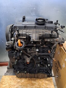 ROZPREDÁM VW PASSAT B6 COMBI - 2.0TDI 103kw - 4