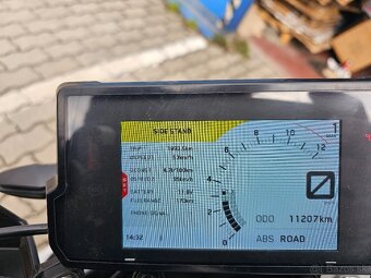 KTM Duke 390 ABS - 4