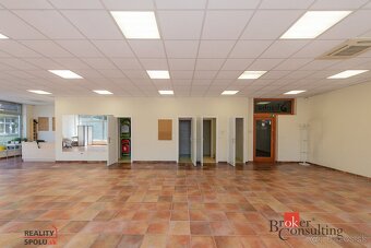 Na predaj Polyfunkčný obchodný priestor Banská Bystrica, CE - 4