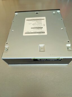 Predám DVD-RW Hitachi - 4
