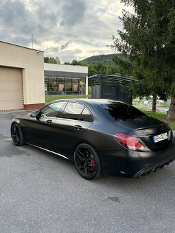 Mercedes C63 S - 4