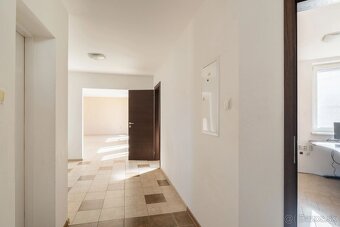 5iz Rodiný dom v Bratislave- Novy Ružinov - 4