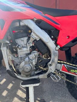 HONDA CRF 250 R - 4
