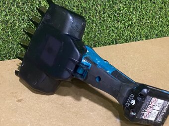 Makita UM600DZ Aku. nožnice Li-ion 10,8V - 4