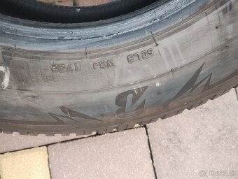 Zimné pneu.Bridgestone 235/65R17 - 4