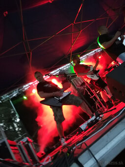 HĽADÁME GITARISTU - 4