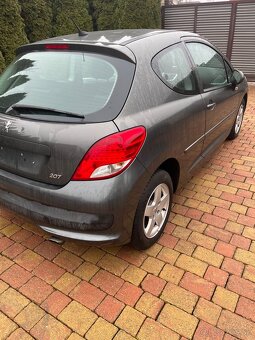 Peugeot 207 1.4benzin - 4