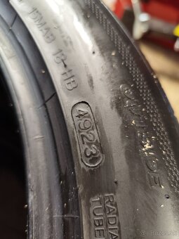 Letné gumy Hankook 225 50r17 - 4