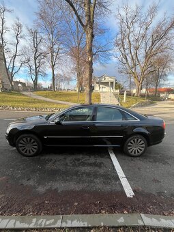 Audi A8 - 4