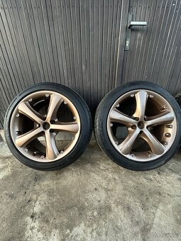 5x100 R17 ET35 RH - 4