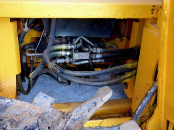 JCB 2CX - 4