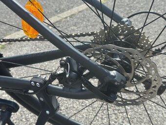 Cestný bicykel Triban RC500 čierny - 4