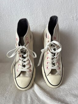 Kotnikove tenisky Converse. Kremova farba. Velkost 39.5. - 4