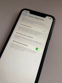 iPhone XR 64GB - 4
