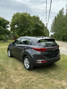 Kia Sportage 1.7 CRDi 2WD Platinum - 4