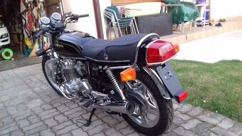 HONDA cb650 rc 03 - 4