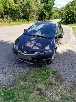 Honda Civic 1,4 73kw - 4