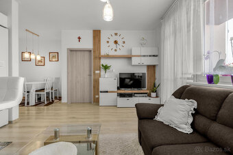 Slnečný 3-izbový byt s výhľadom na Karpaty v Slovenskom Grob - 4