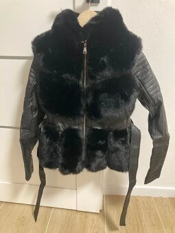 Dámska bunda s kožušinou - 4